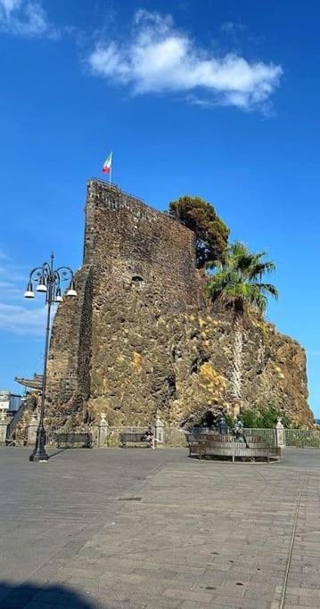 Casa Ultreia, Appartamento Aci Castello Exterior photo
